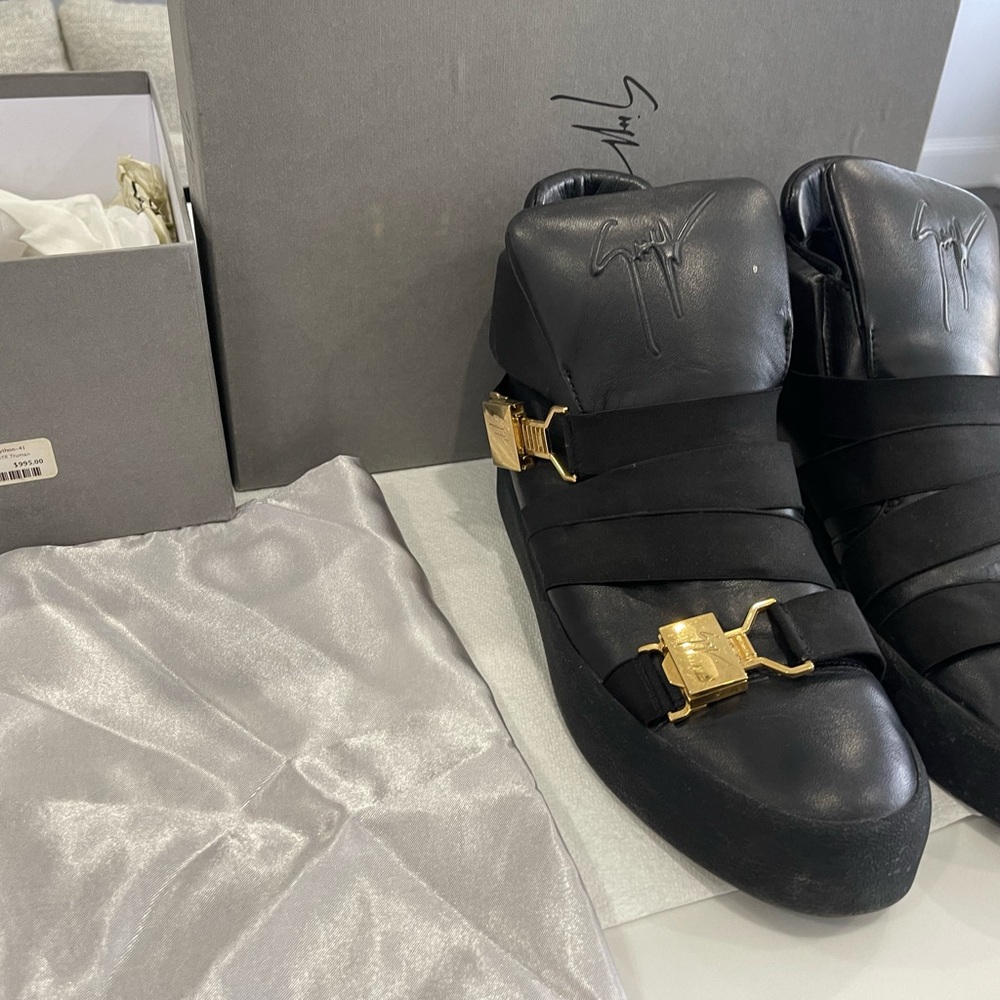 Giuseppe Zanotti Size 9